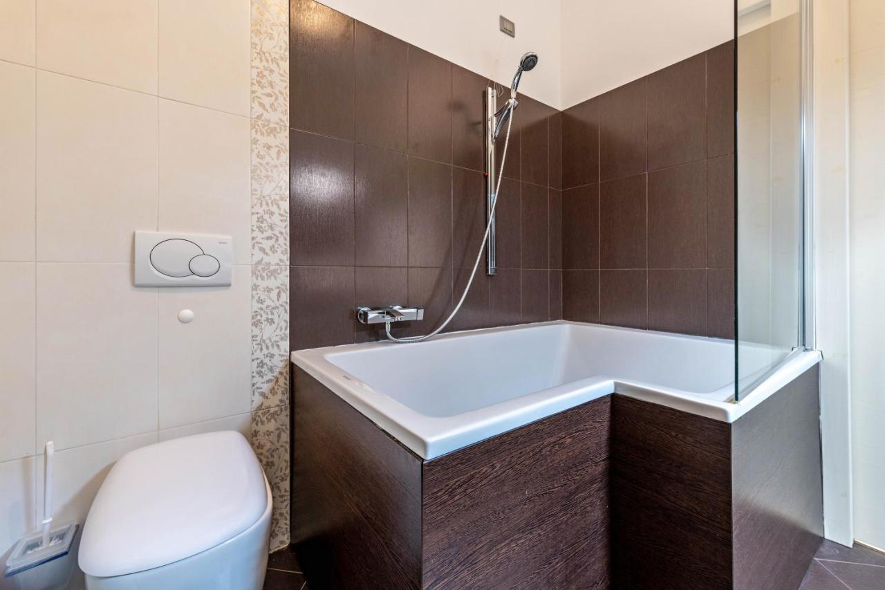 Residence Virgilio Green Toscolano-Maderno Esterno foto